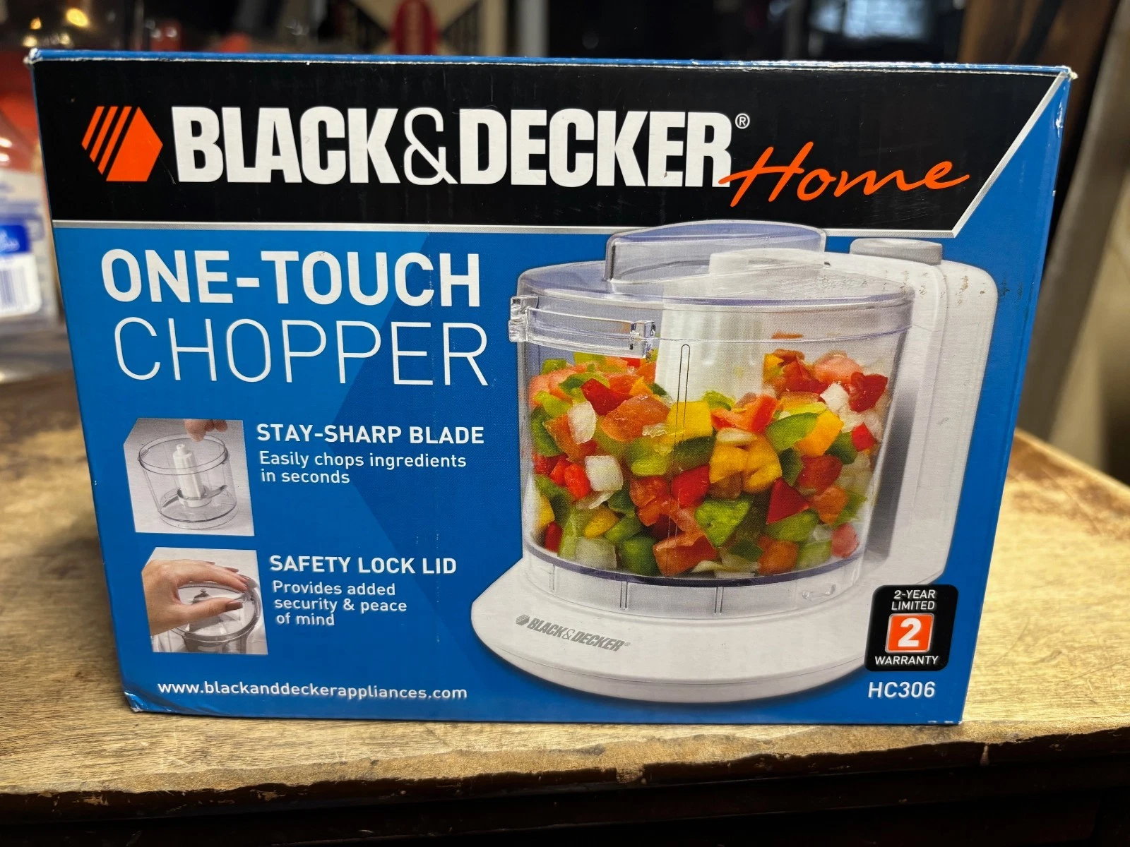 BLACK & DECKER HOME 1-1 /2 CUP ONE TOUCH ELECTRIC CHOPPER MODEL HC306 NIB New