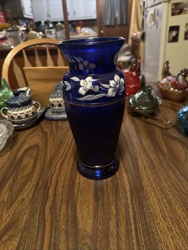 Fenton Glass Landmark Collection Painted Signed Rib Cobalt Blue Vase EUC Signed