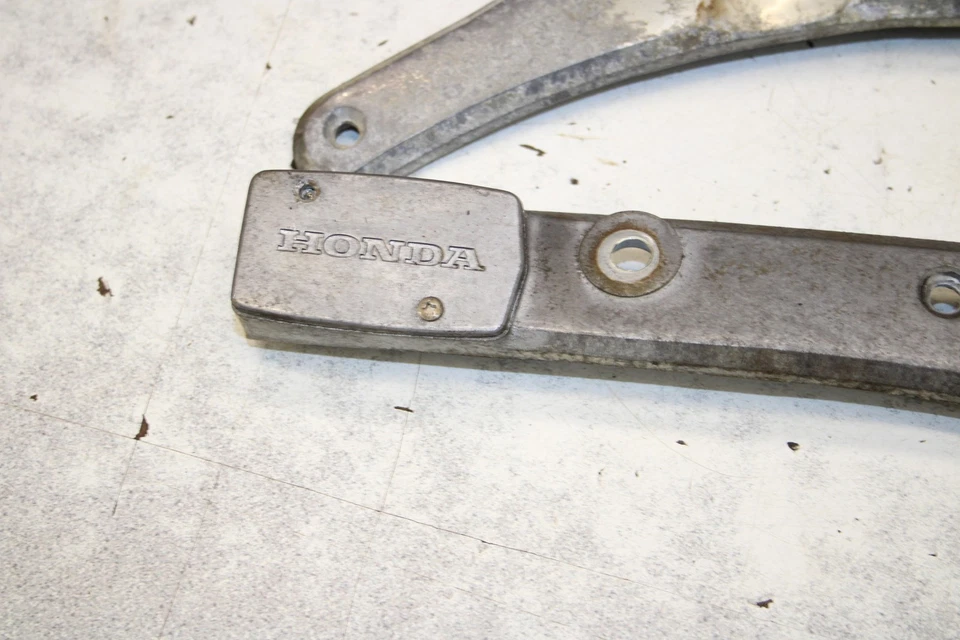 Honda Dream Touring 305 CA77 1965 guardabarros trasero soporte puntales E5-0850.ABE Foto 4 de 4