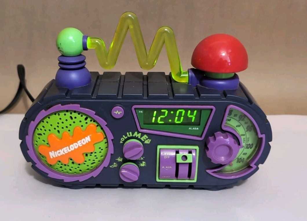 Nickelodeon 1995 Time Blaster Alarm Clock Radio Powers On See