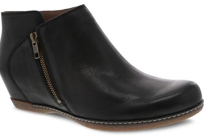 Dansko Leyla Black Women 38 US 7.5 8 Leather Ankle Boots Hidden Wedge Side Zip