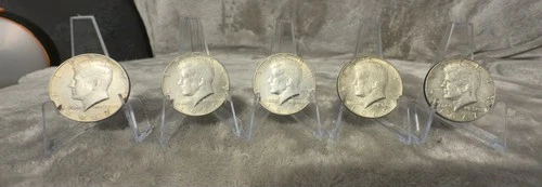 Lot of 5 - Kennedy Half Dollars AU/BU 40% Silver Rainbow Toned #2697