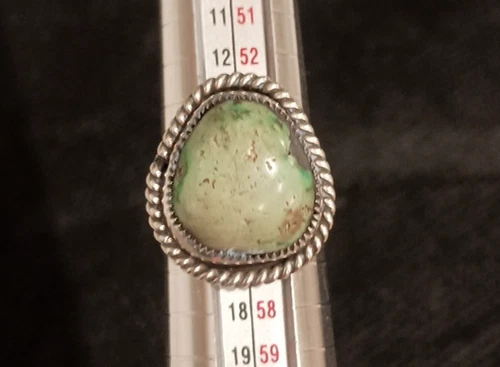 Vintage Navajo Silver Turquoise Ring Size 7.5 Unmarked