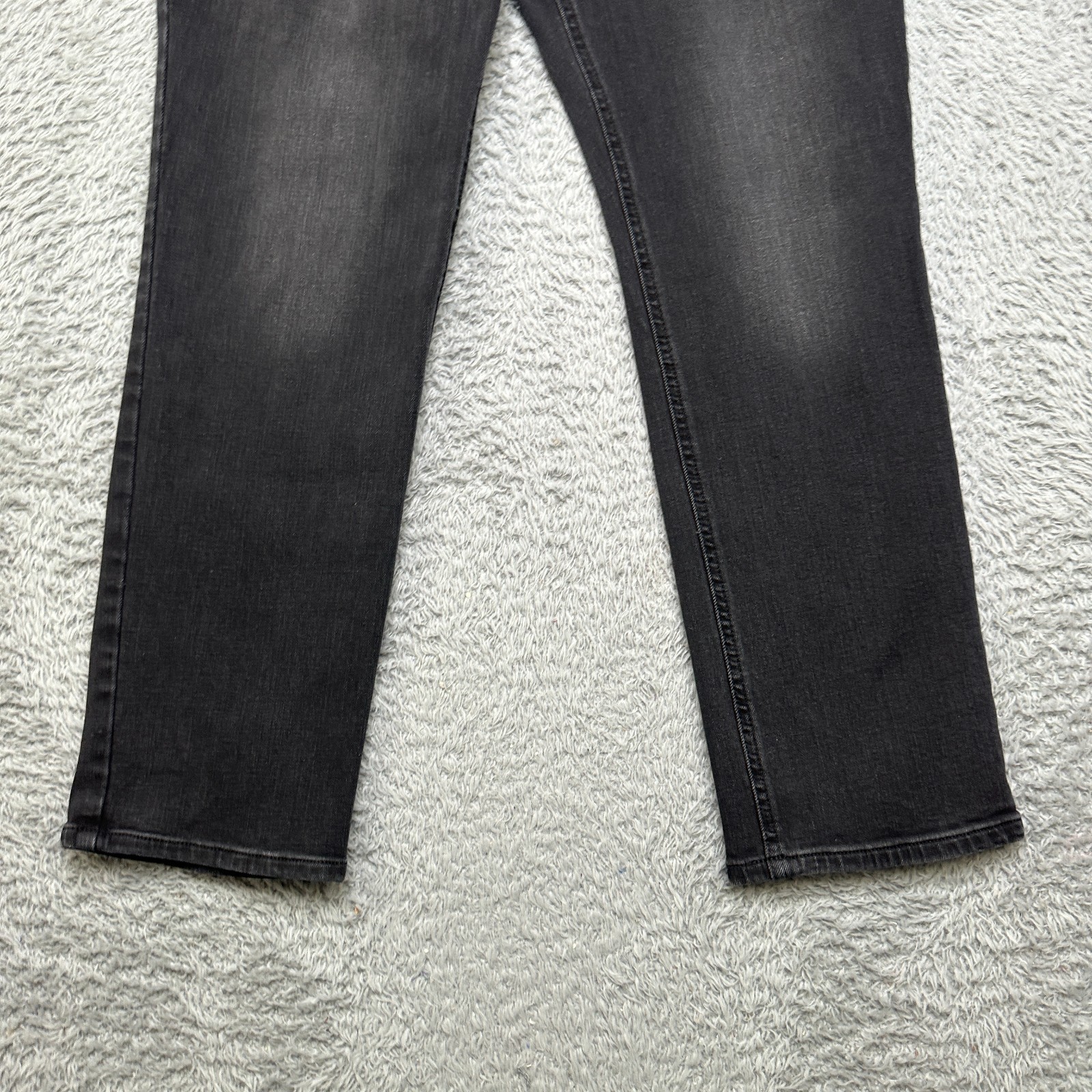 Lee Jeans Womens 12 Petite Black Slim Fit Straight Leg Mid Rise Sculpting image 4