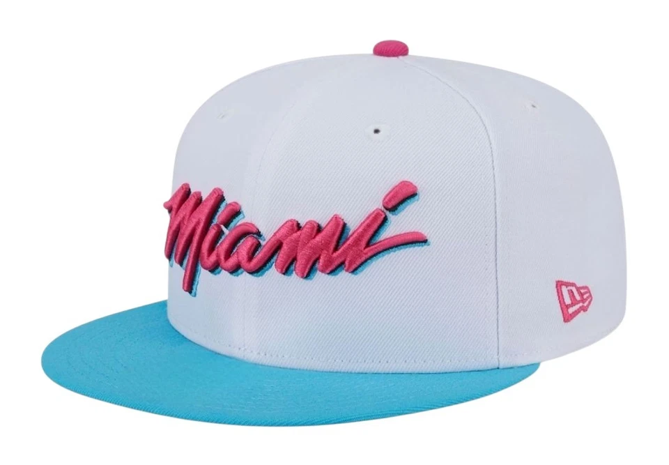 Miami Heat New Era 2024/25 City Edition Alternate 9FIFTY Snapback Hat Vice NBA Foto 3 de 4