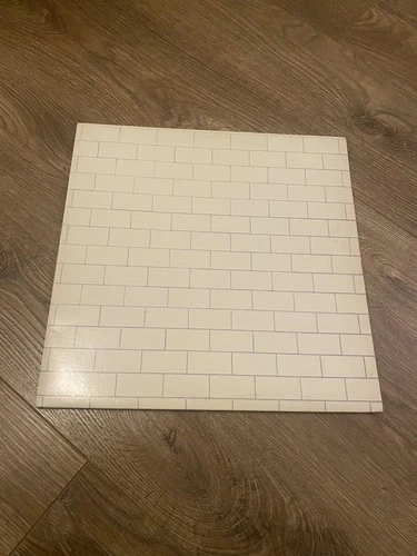 Pink Floyd The Wall 2LP Vinyl, 1st Press UK 1979, SHDW 411 Very Nice example