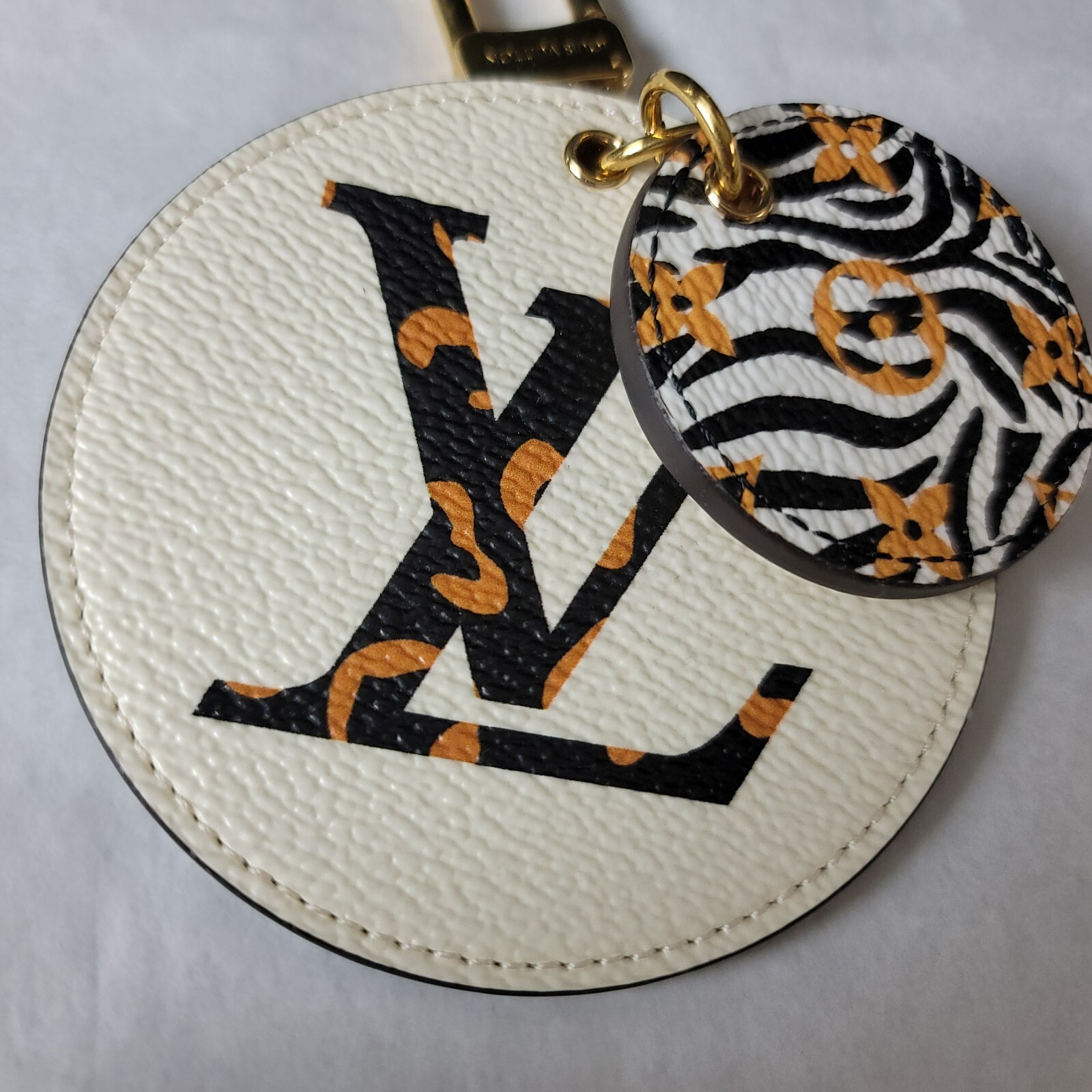 Picture 3 of 12
