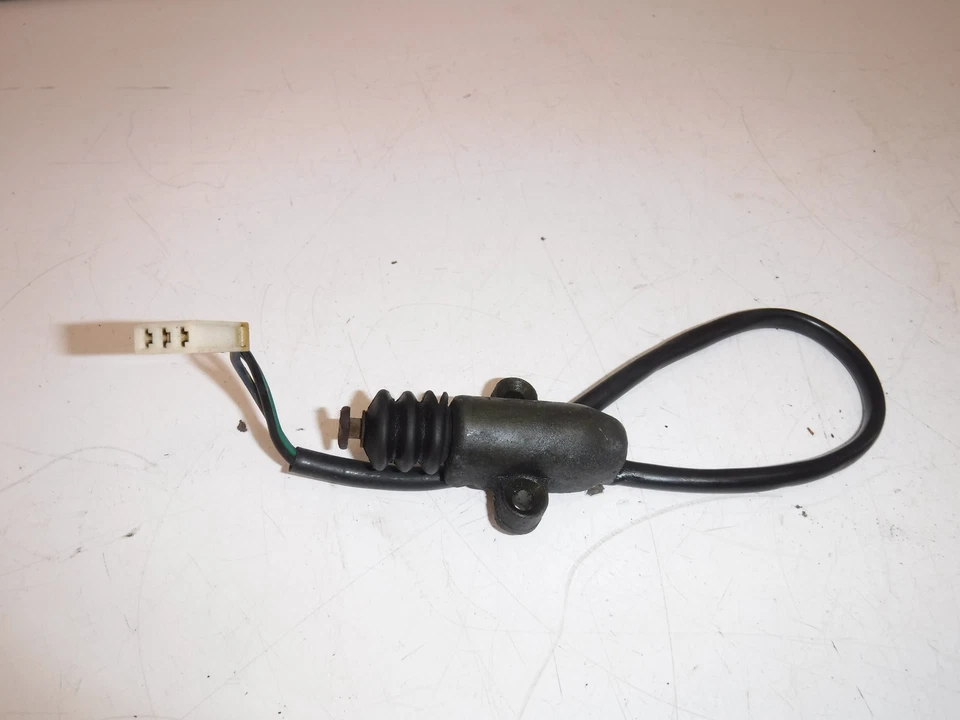 1984 Yamaha Venture Royale SWITCH KICK STAND SIDE - Imagem 3 de 4