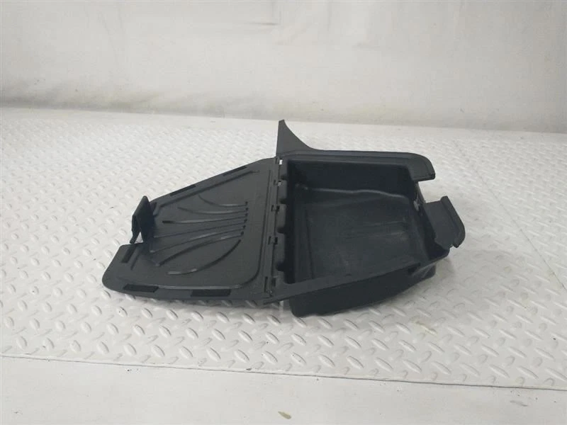 Daewoo Nubira 2000 caja de almacenamiento de carga lateral para pasajeros Foto 3 de 4