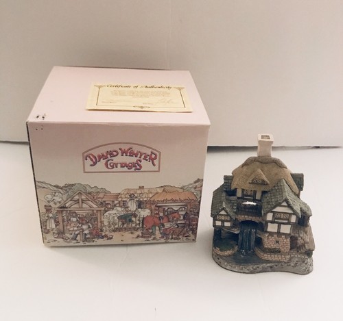 David Winter Cottages - 1994 Wishing Falls Cottage - inklusive Echtheitszertifikat und Box