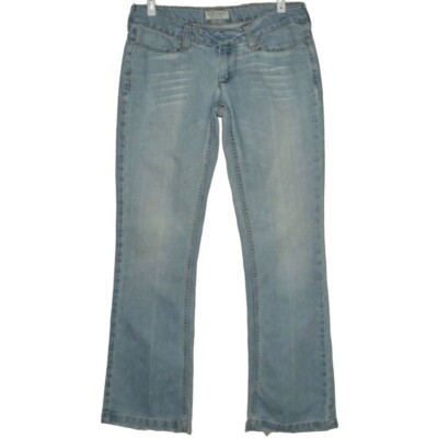American Eagle AE 6 x32'' Limited Blue Issue Boot Cut Distressed Jeans 7132 light