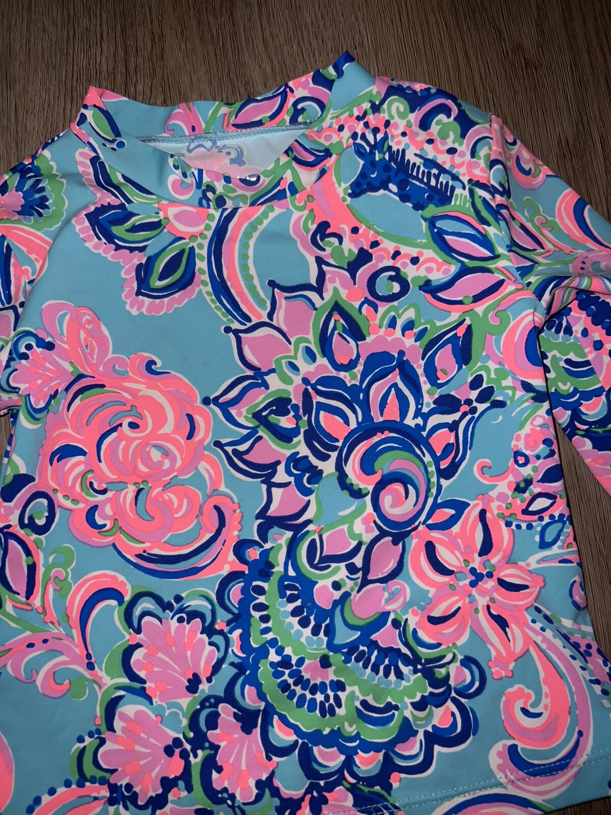 Picture 2 of 4
