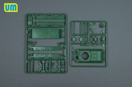 1/72 UM 253 Captured T-34 tank with 8.8 cm KwK36L\36 gun plastic model kit - Picture 5 of 6