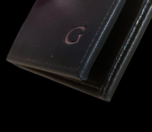Men’s Guess Bi Fold Wallet Black 6 Cards Slots Cash Holder 2 Hidden Pockets - Picture 11 of 14