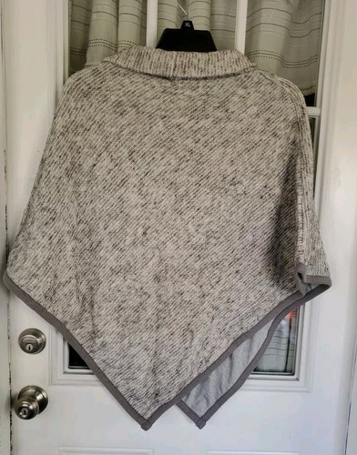 Poncho donna Johnston & Murphy nuovo con etichette cappuccio/collo a tartaruga taglia unica maglia grigio erica - Foto 7 di 7