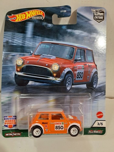 NIP Hot Wheels British Hosepower 1:64 Die Cast Morris Mini Race Car - Picture 6 of 6