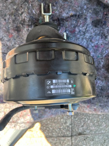 BMW Bremskraftverstärker 118d 29678804102 6788041