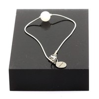 Armband Aus Edelstahl 1 Perle Mondstein 8 Mm. Hergestellt In Frankreich.