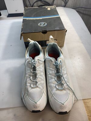 Bontrager Cadence mtb cycling shoes Euro size 43 US size 11