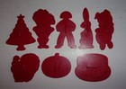 Tupperware Classic Red Cookie Cutters Set of 8 — photo 2
