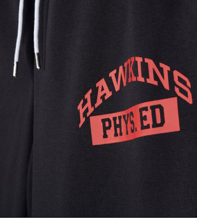 NIKE x STRANGER THINGS HAWKINS HIGH PHYS. ED SWEATPANTS NIKE x STRANGER THINGS HAWKINS HIGH PHYS. ED SWEATPANTS