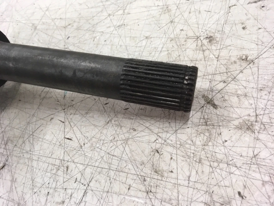 80 81 82 83 84 85 86 87 88 89 90 91 92 Ford F-250 eixo externo esquerdo Spicer 50 Stub - Imagem 3 de 3