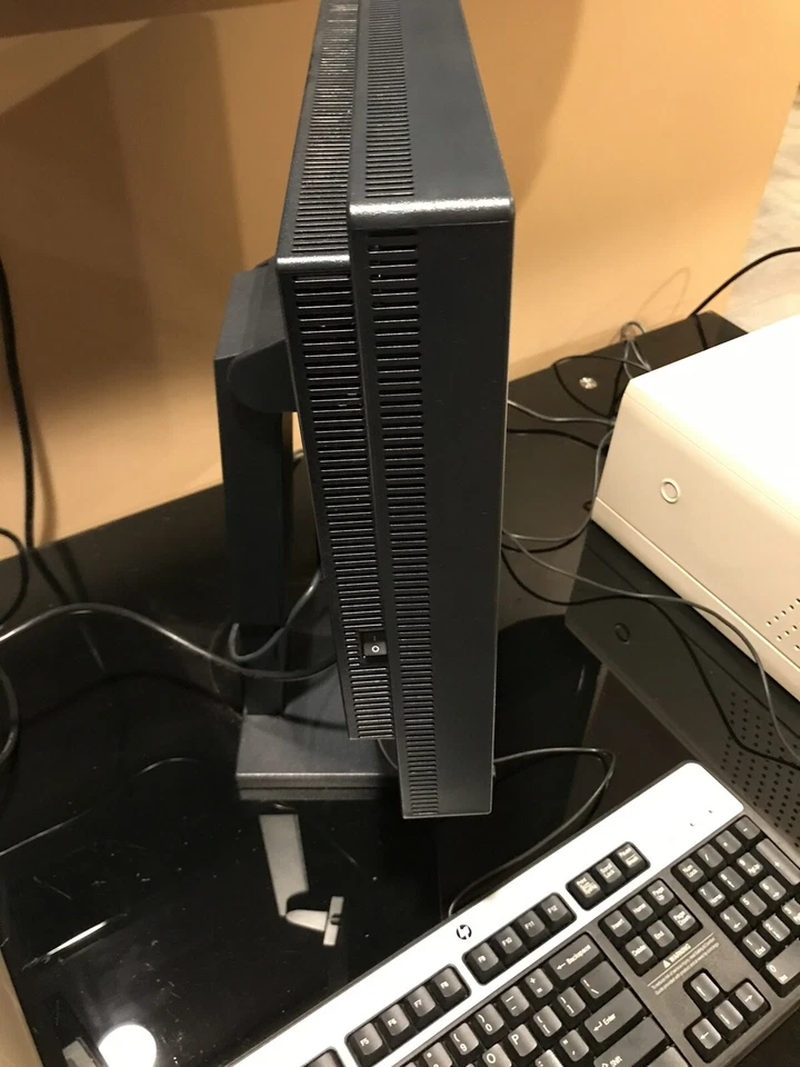 NEC MultiSync LCD1860NX 18" Industrial LCD Display Monitor Server Surveillance - Image 4 of 4