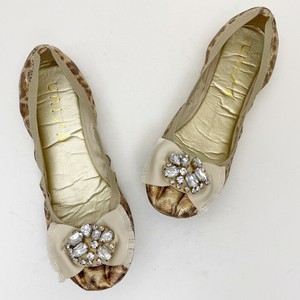 unisa leopard shoes