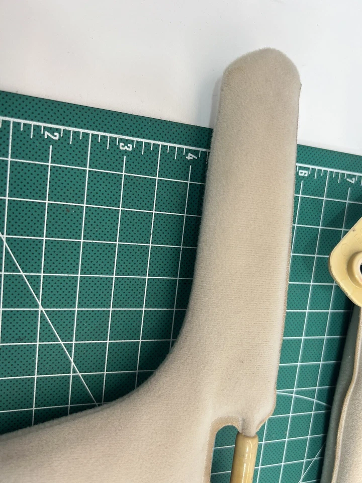 91-99 Mitsubishi 3000GT Dodge Stealth Sunvisor Sun Visors Sunshade Set Tan. A3 - Image 2 of 4