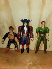 Disney Movie Figure Swashbuckling Peter Pan & Blade Captain Hook Lot 1991 vtg dc