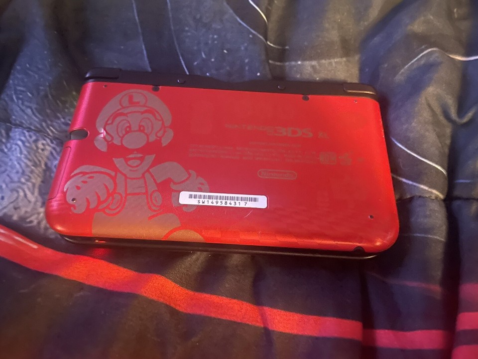Nintendo 3DS XL Super Mario Bros 2 Limited Edition NO Charger