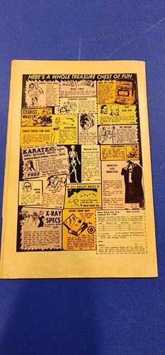 CHARLTON COMICS FLASH GORDON 15 TORN FRT COVER & 1ST PAGES DOESN'T AFFECT STORY - Picture 2 of 2