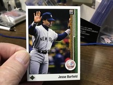 1989 Upper Deck #702 JESSE BARFIELD New York Yankees