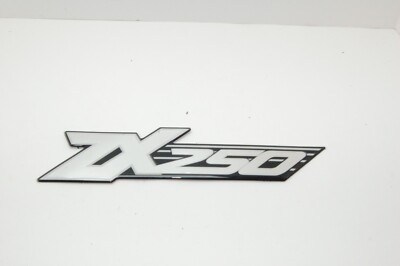 ユウ USED Authentic Skeeter ZX250 Series Emblem Black 11