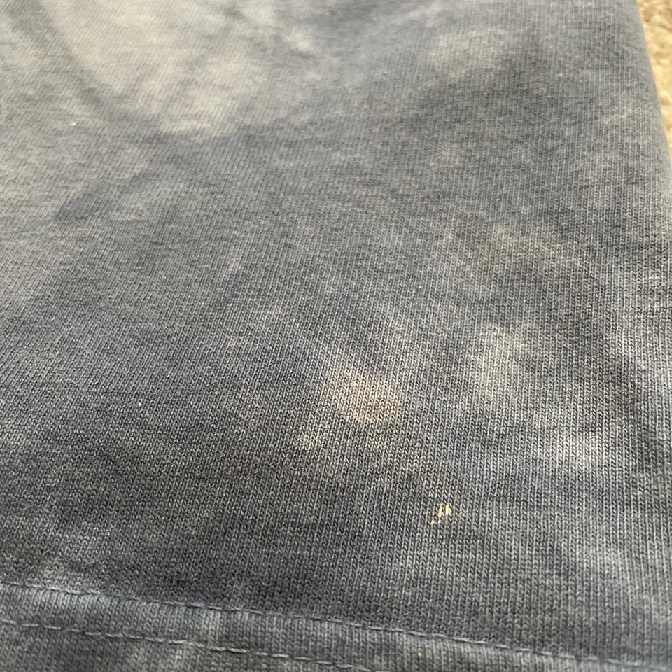 The Mountain Native American Woman Wolf Pack Shirt Blue Size XL Vintage 90’s - Image 4 of 4