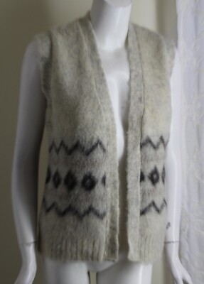 Eider Knit Sz S Iceland Long Hair Wool Open Sweater Vest Grays Lovely