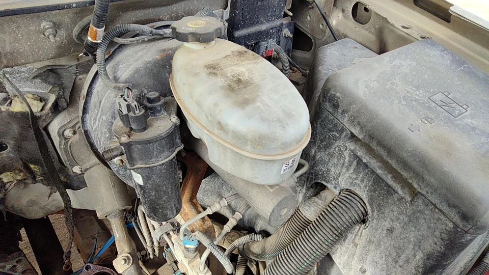 2003-2007 Silverado 1500 Power Brake Booster com conjunto de pares de cilindros mestre fabricante de equipamento original - Imagem 3 de 3