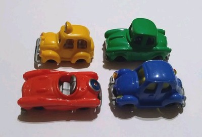 VINTAGE CARTOON STYLE MODEL CARS SET 1:87 H0 KINDER SURPRISE PLASTIC MINIATURES