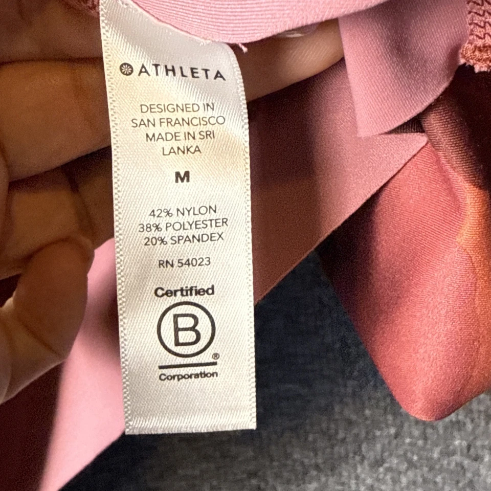 Camiseta corta para mujer Athleta mediana camuflada Foto 4 de 4