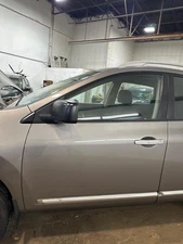 (LOCAL PICKUP ONLY) 15 ROGUE EXCEPT SPORT Front Door Driver Side Left
