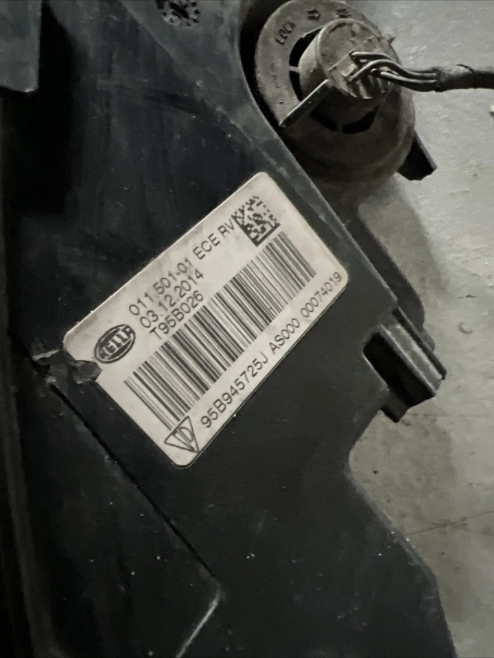 Fanale posteriore Porsche 95B Macan fanale posteriore sinistro A0007 - Immagine 4 di 4