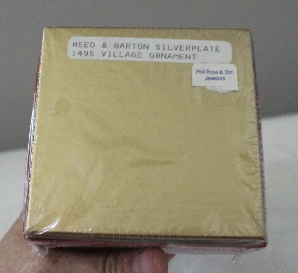 НОВЫЙ В КОРОБКЕ REED & BARTON ПОСЕРЕБРЕННЫЙ 1495 ДЕРЕВЕНСКИЙ ОРНАМЕНТ - Изображение 2 из 3