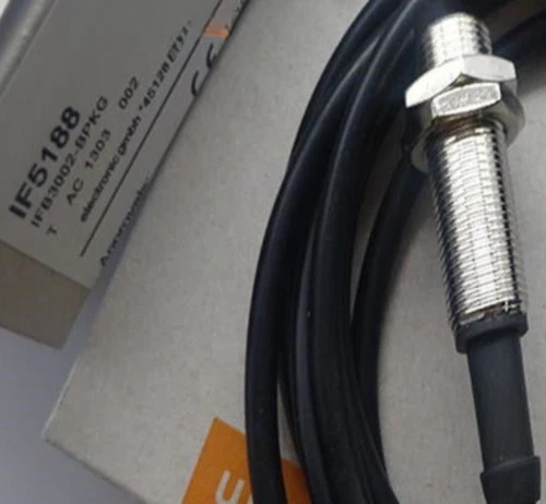 1PC NEW For IFM proximity switch sensor IF5188 - Afbeelding 1 van 2