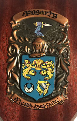 旗印/Coat of Arms Fogarty Family Coat of Arms Curran's Heraldry Hand Painted Wood