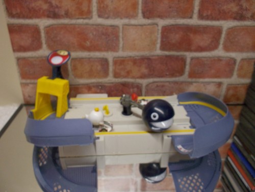 Hot Wheels Mario Kart Chain Chomp Track Set Tested Working Rare With 2 Mario Car - Picture 16 of 24
