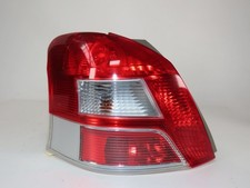 feu arrière gauche toyota YARIS (_P9_) 815610D251 219769