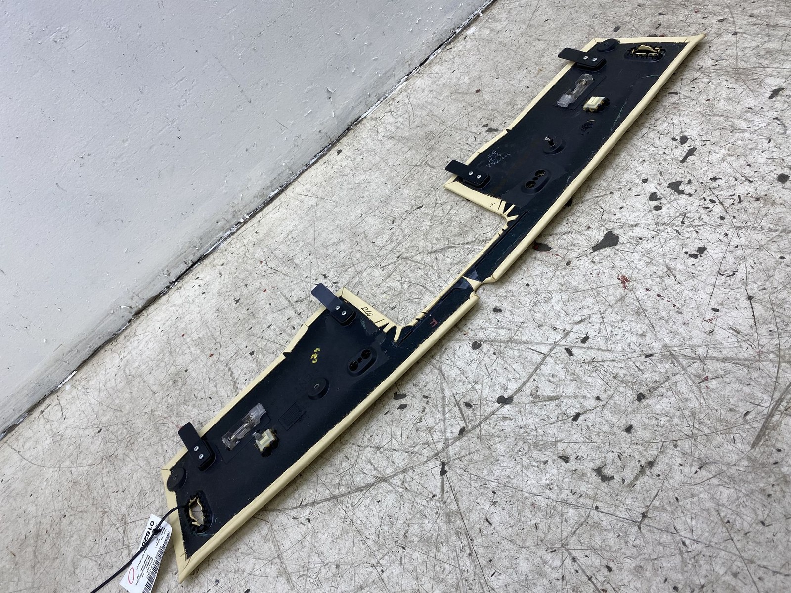 2010-2020 BENTLEY MULSANNE FRONT ROOF TOP HEADER TRIM PANEL LEATHER 3Y5867251