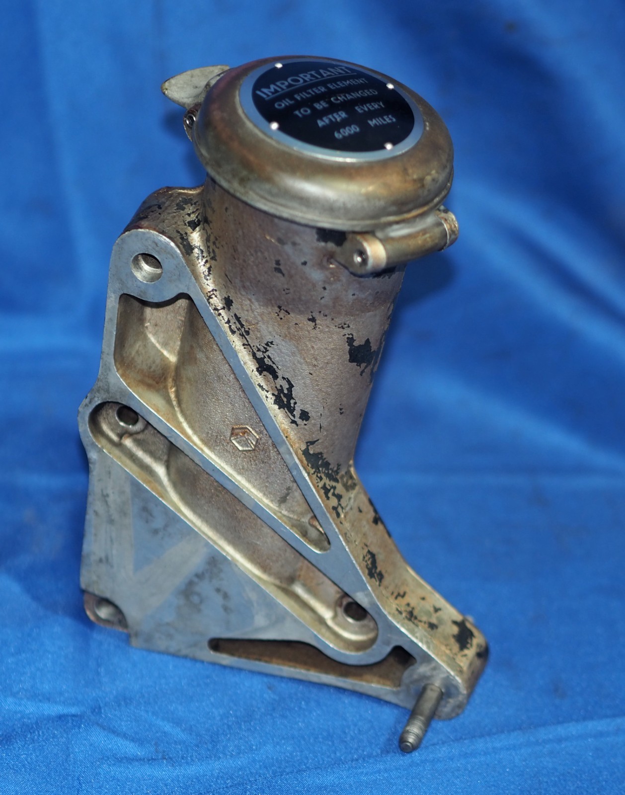Rolls Royce & Bentley 6.25L 6.75L V8 Engine Oil Filler Housing OEM Nice Shape!