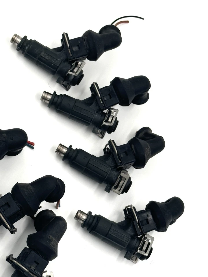 Juego de inyectores de combustible Volkswagen Touareg 2004-2007 4,2 L 077133551M probado  Foto 3 de 4