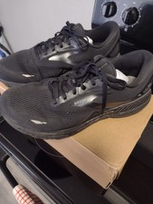 mens Brooks running shoes size 14